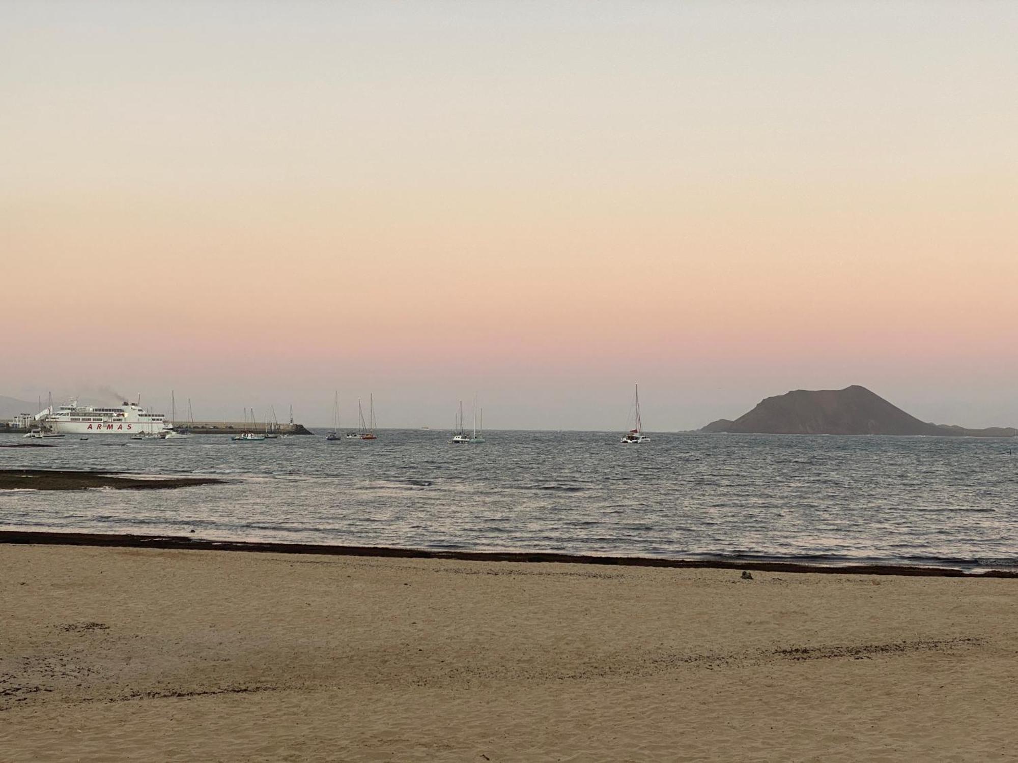 Sun And Surf Stay Corralejo Exteriér fotografie